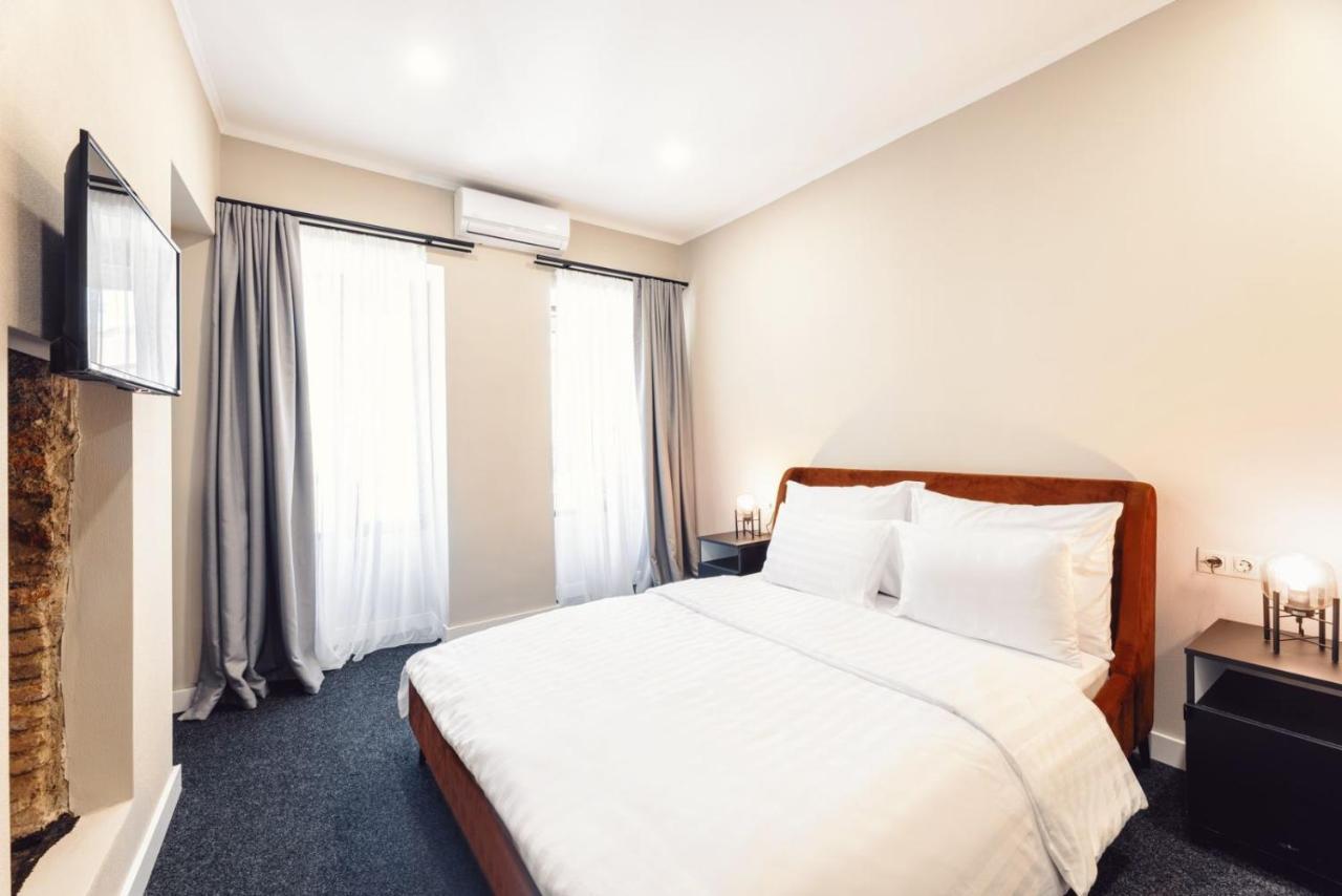 Salve Hotel Tbilisi ภายนอก รูปภาพ
