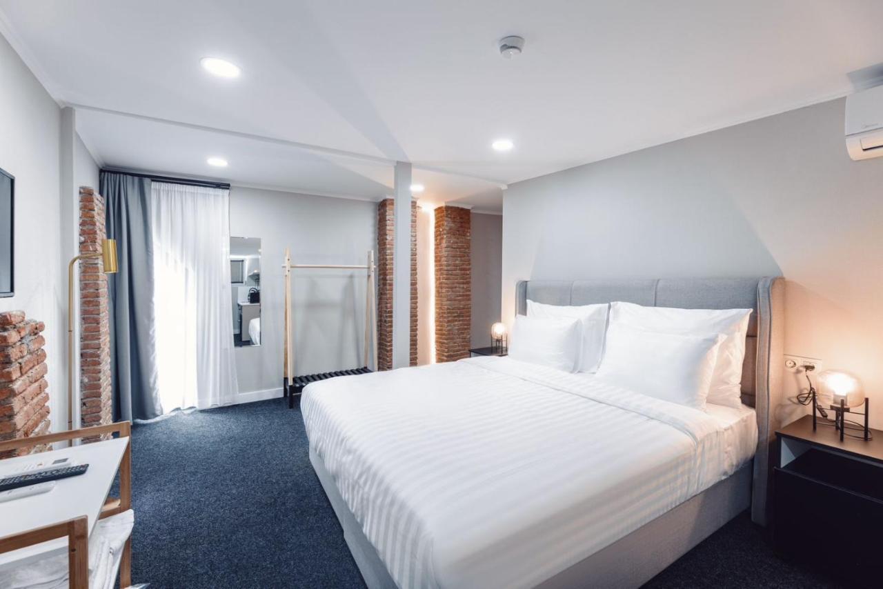 Salve Hotel Tbilisi ภายนอก รูปภาพ